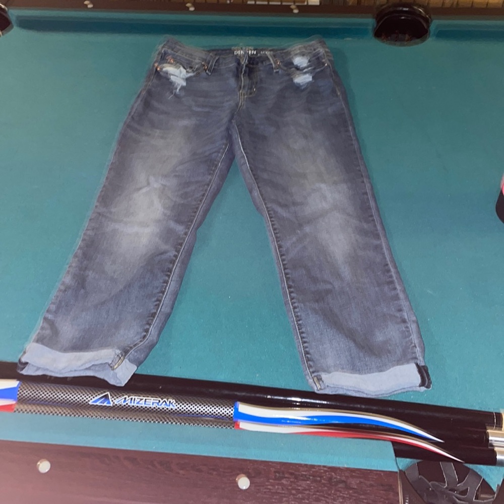 Denizens Modern slim cuffed Levi jeans